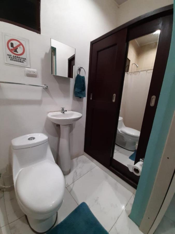 Hotel Casa Blanca León Buitenkant foto
