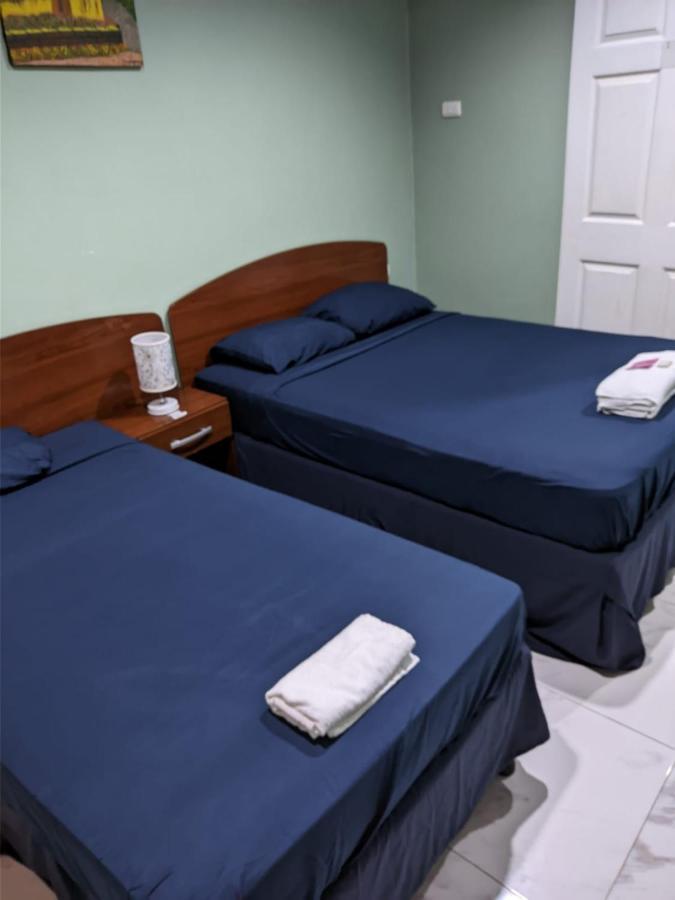 Hotel Casa Blanca León Buitenkant foto