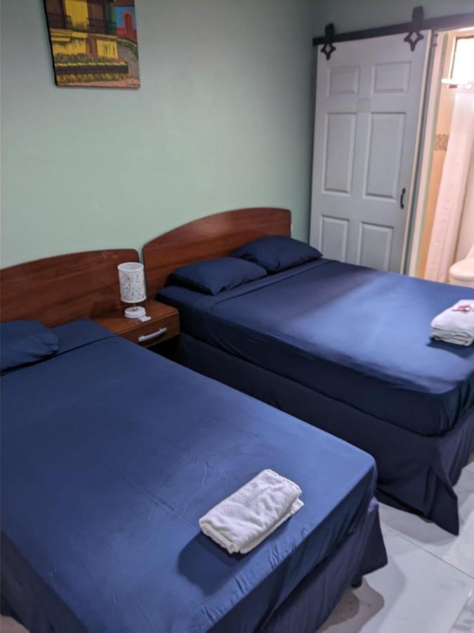 Hotel Casa Blanca León Buitenkant foto