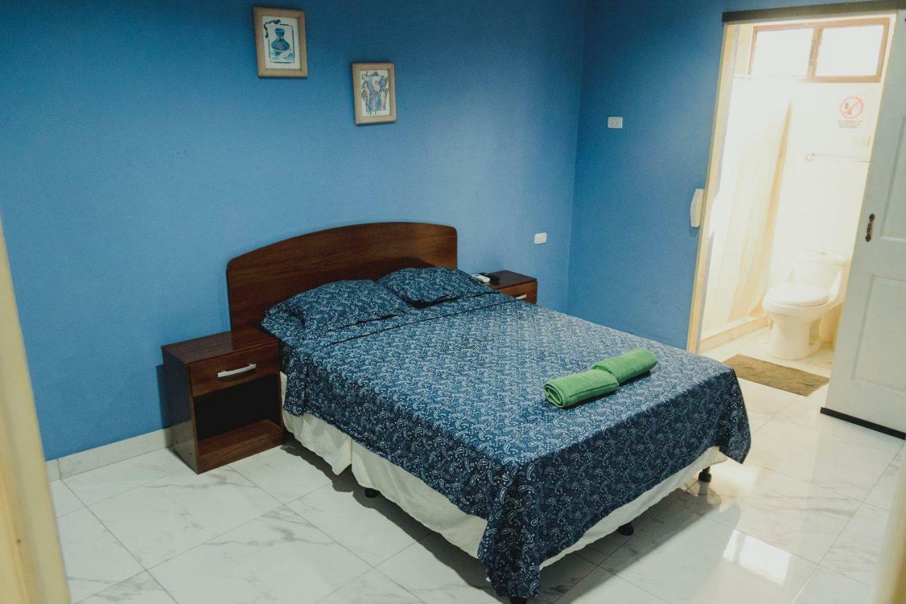 Hotel Casa Blanca León Buitenkant foto